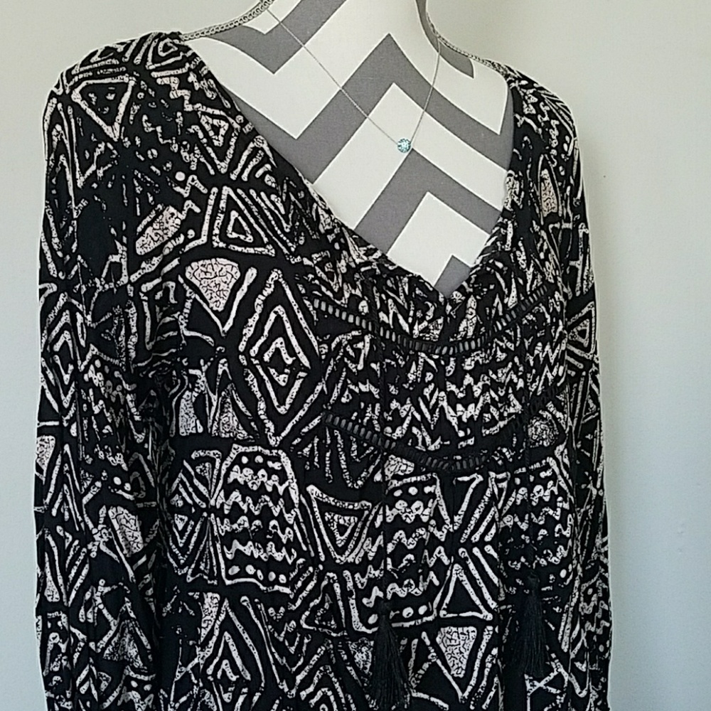 NWT Peasant Blouse🌱